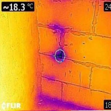 Отсутствие растворов и трещины блочной кладки