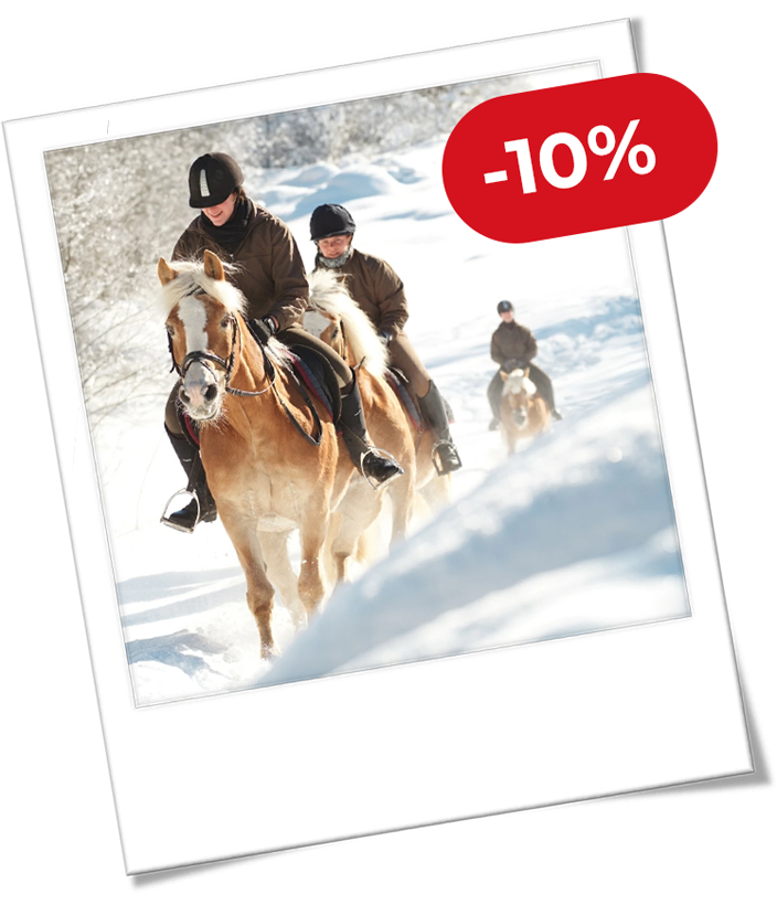 фото нанесения макияжа на лицо девушки 