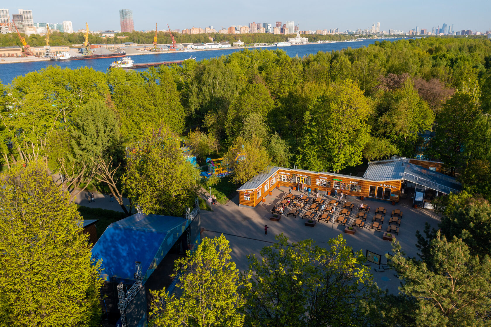 Парк «Северное Тушино» и Захарковский залив