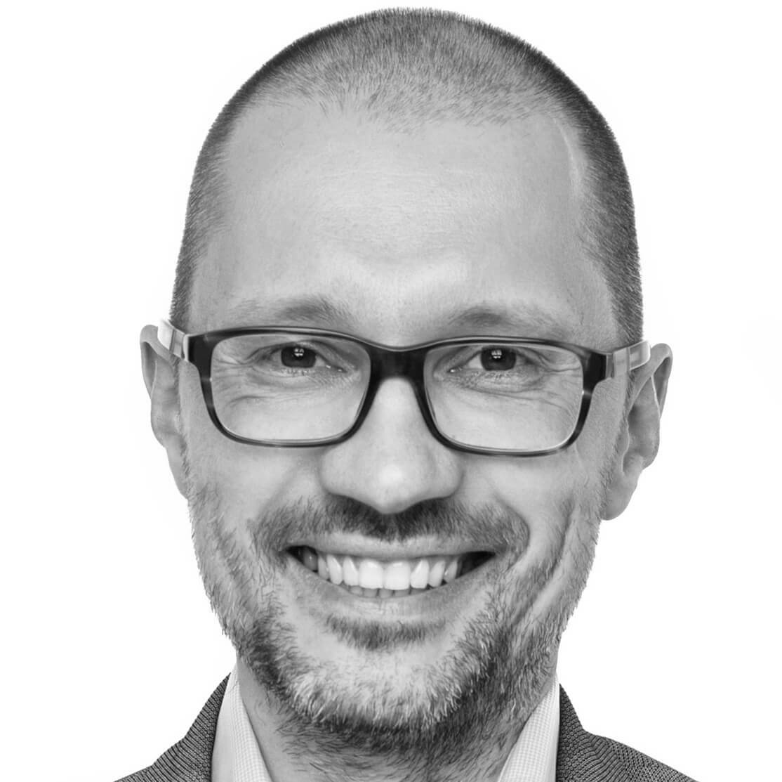 Юристы компании INGVARR | Команда