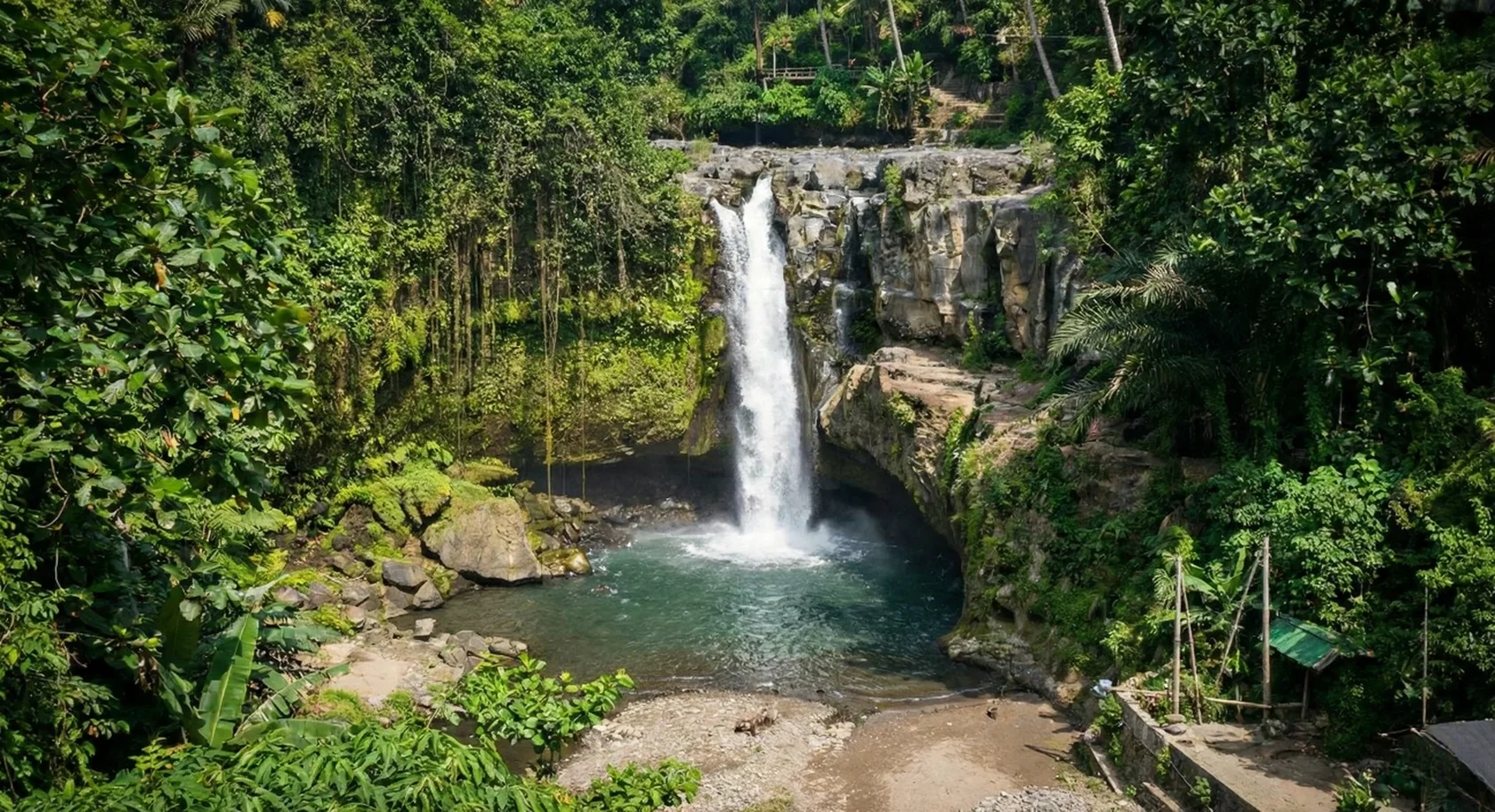 Tegenungan Waterfall | Things to do in Ubud