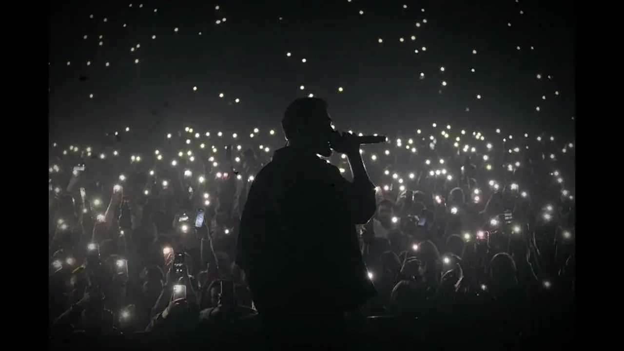 Концерт JONY в Воронеже 8 декабря 2025, выступление в ЛДС Юбилейный.