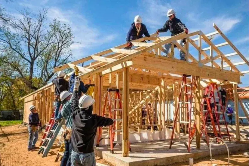 Как построить дом: выбор метода, подрядчиков и точки экономии