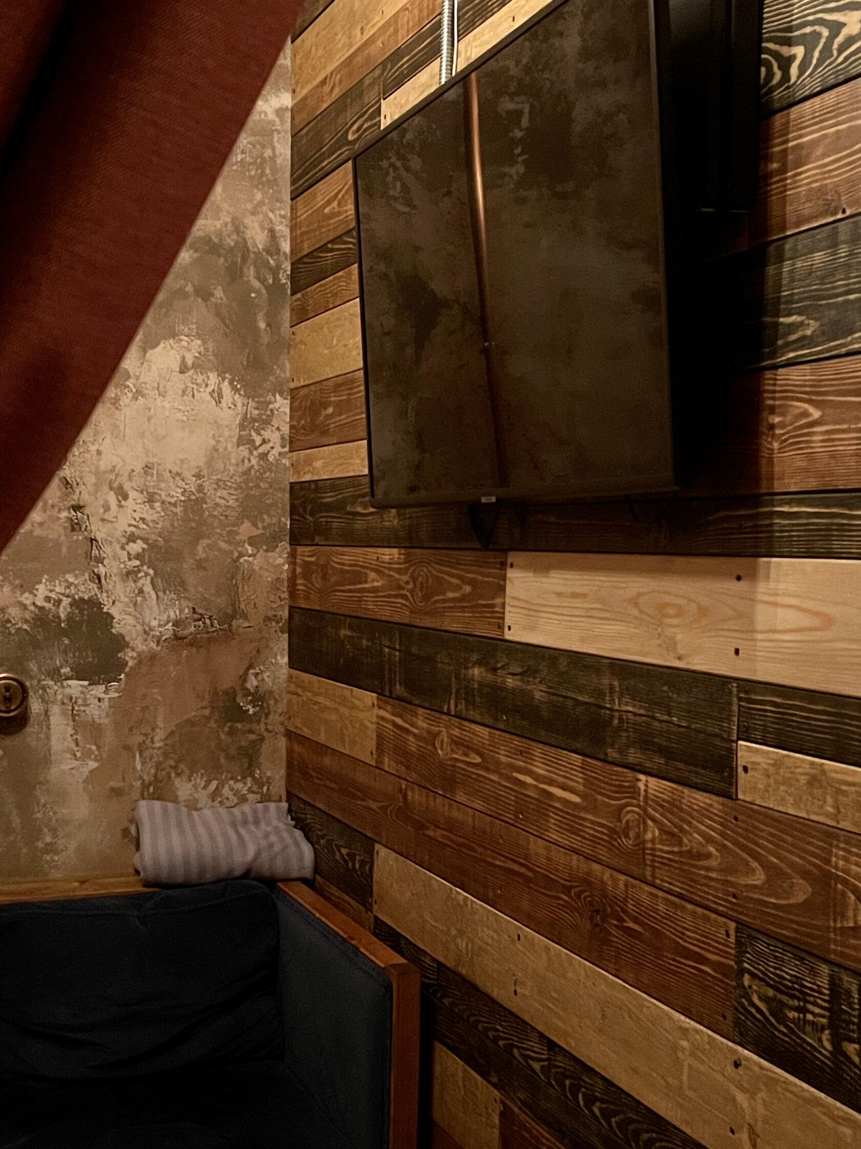 1 стол — фото 1