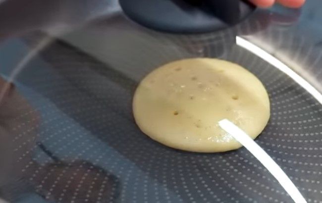 Приготовление японских панкейков Дораяки с начинкой: шаг 5