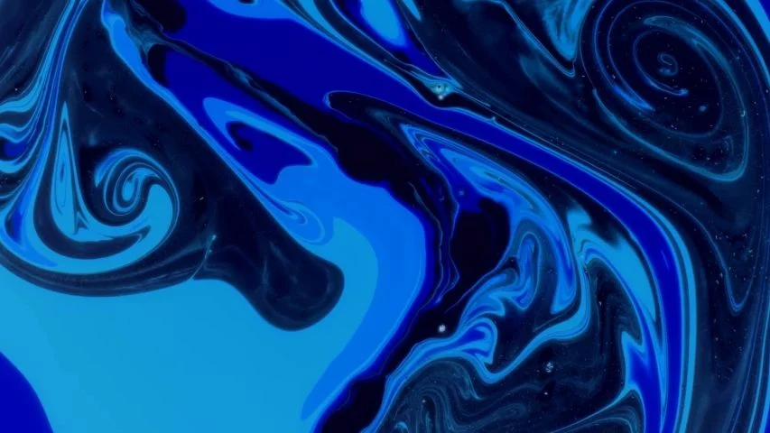 голубая жидкость. голубой жидкий фон. Fluid blue. необычные текстуры. краска синяя.