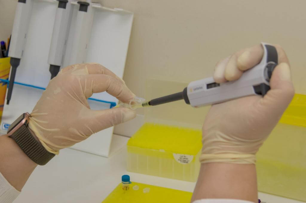 Лабораторные анализы Краснодар, лабораторные испытания, химический анализ воды, анализ кормов, анализ почвы, пробы воды Краснодар, анализ пищевой продукции, определение генетически модифицированных источников