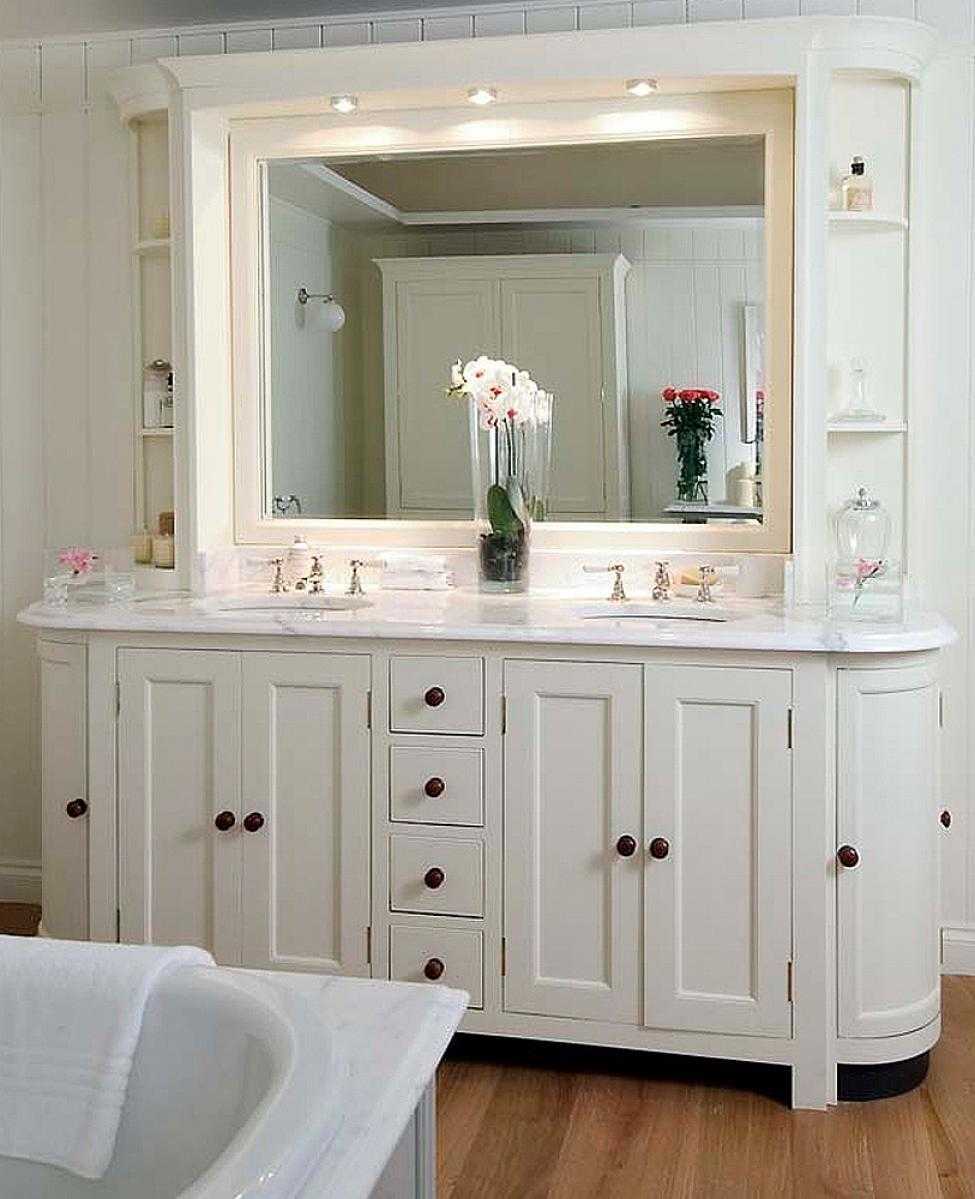 Мебель большую ванну. Мебель для ванных комнат. Ванная мебель для ванной комнаты. Белая мебель в ванную комнату. Красивая мебель для ванной комнаты.