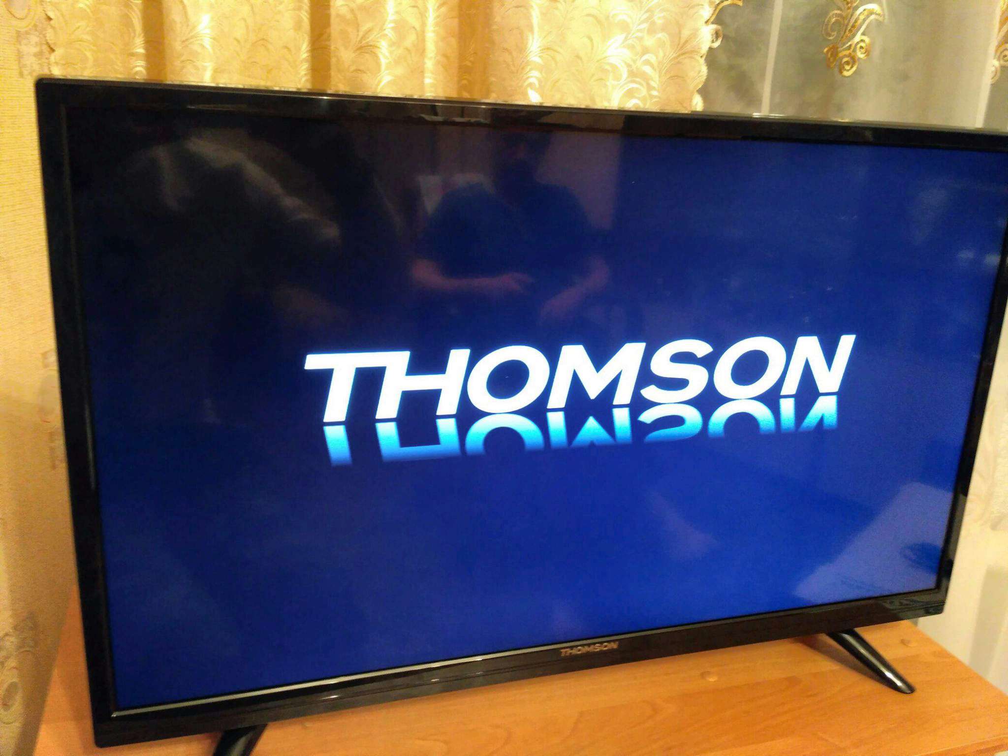 Купить на авито телевизор жк бу. Thomson t32d15dh-01b. Телевизор Thomson 32. Телевизор Thomson t32d15dh-01b. ТВ Томсон 32 дюйма.