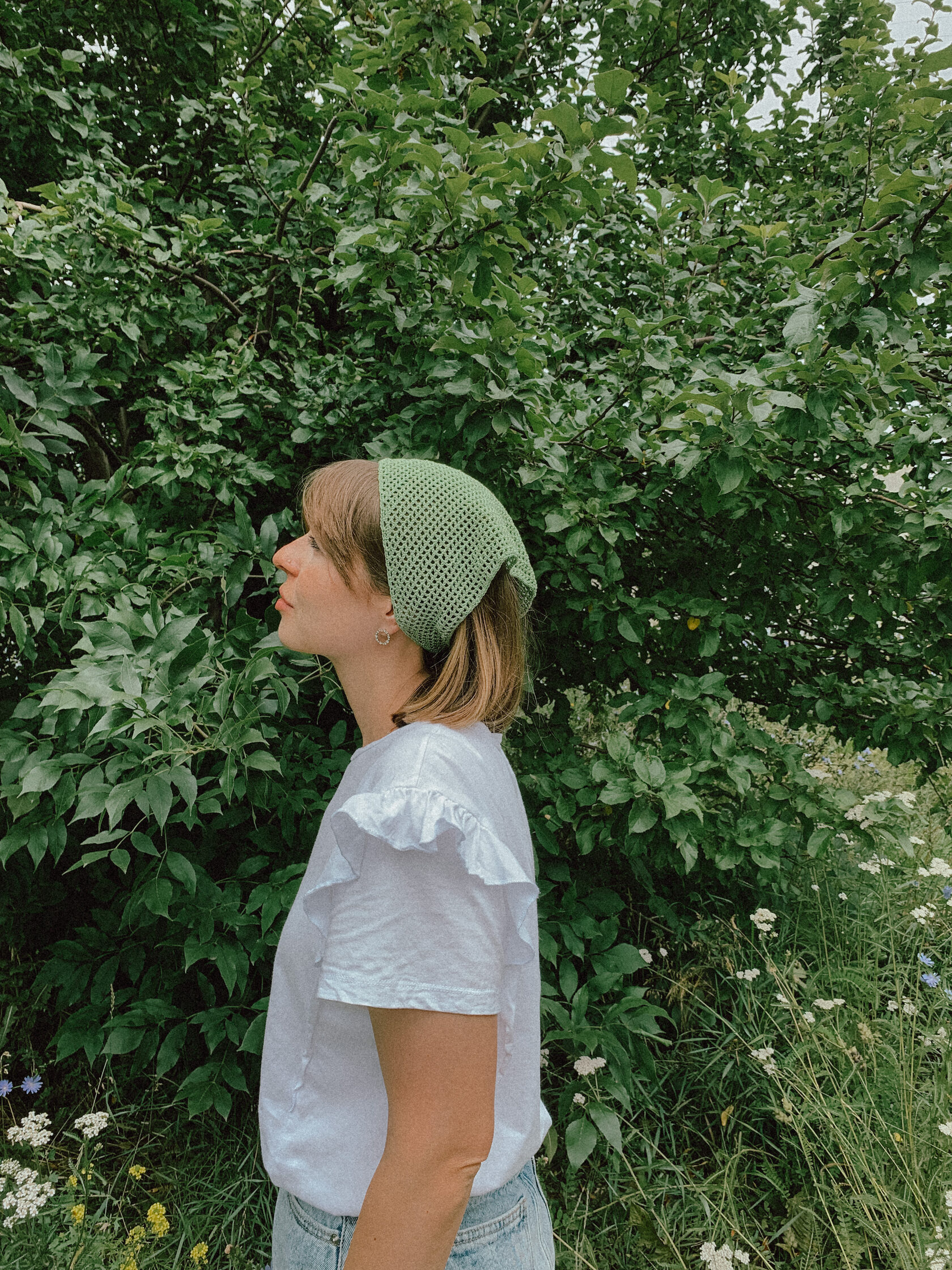 Зеленая косынка крючком