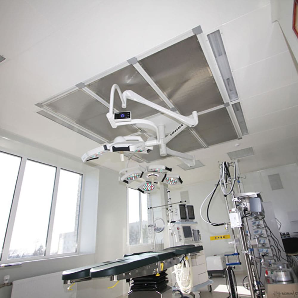 Вентиляция медицинских учреждений. Ламинарный потолок для операционной поток м 150. Вентиляция ВСП-500 для рентген кабинета. Модуль медицинский климатизированный для чистых помещений. Потолок ламинарный Тион b-lam4 h400.