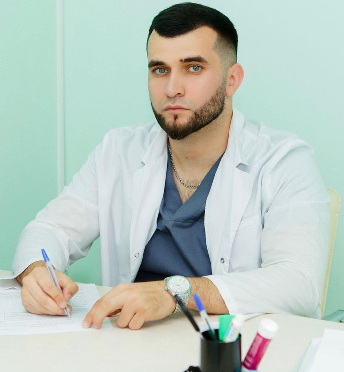 Ортопед ростов. Казбек Маликович психотерапевт Астрахань.