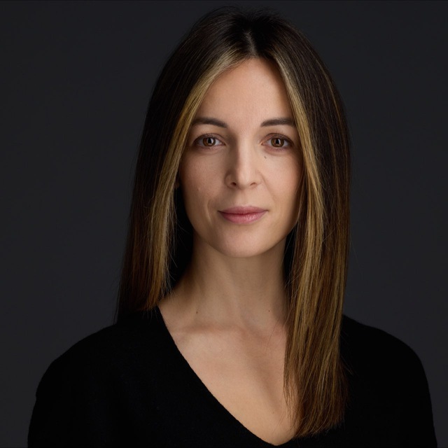 Мадина Хооке — ведущая вебинара