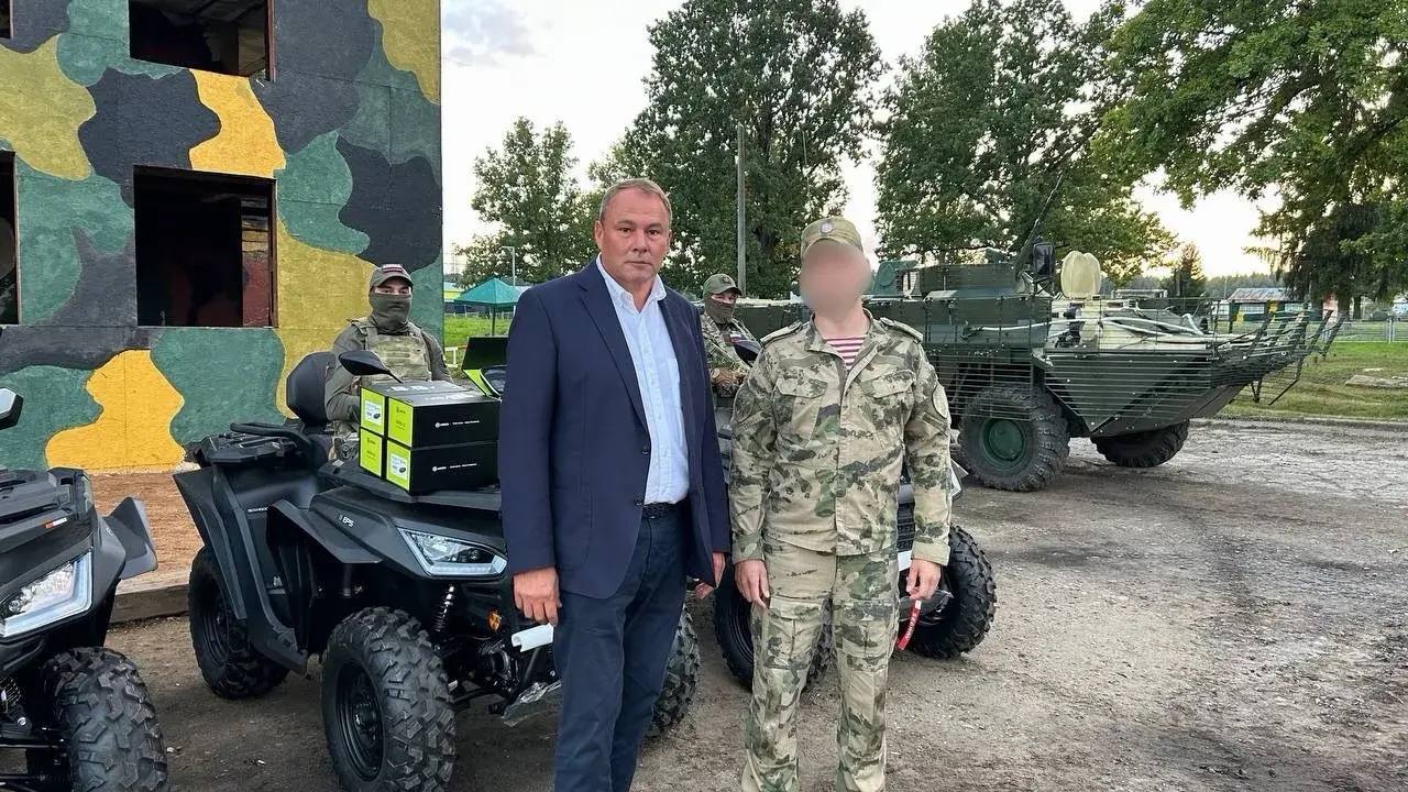 Передача оборудования бойцам Софринской бригады