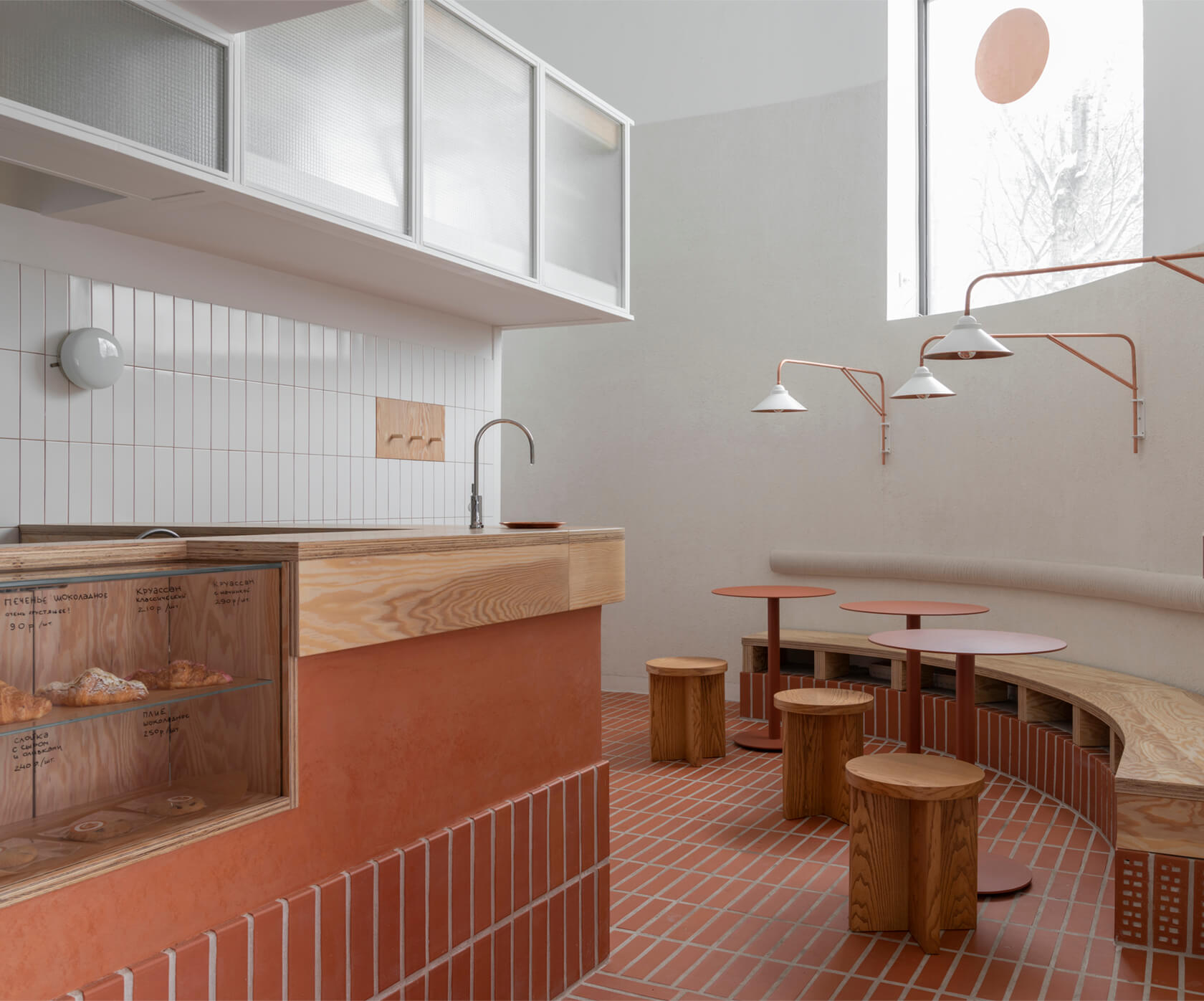 кафе кирпич москва глина