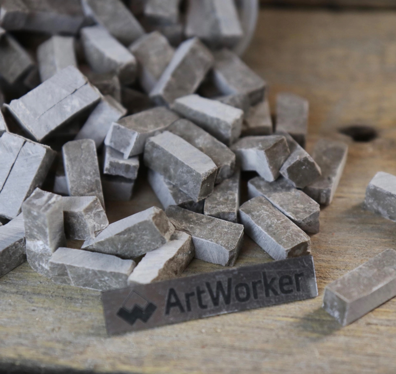 Колотый мрамор