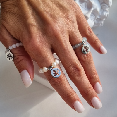 Кольца ручной работы из натуральных камней