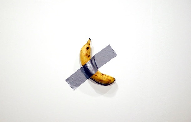 банан на стене, проданный за 120 тыс. долларов