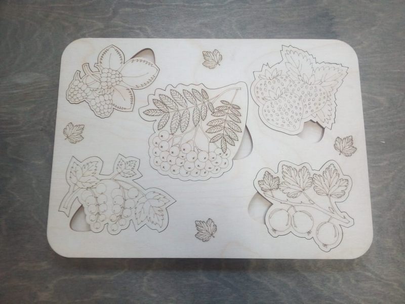 Развивающий детский пазл, ягоды из фанеры