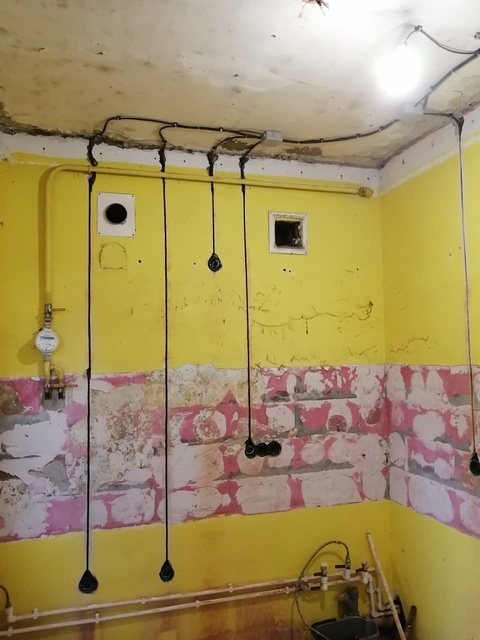 Прокладка электрического кабеля