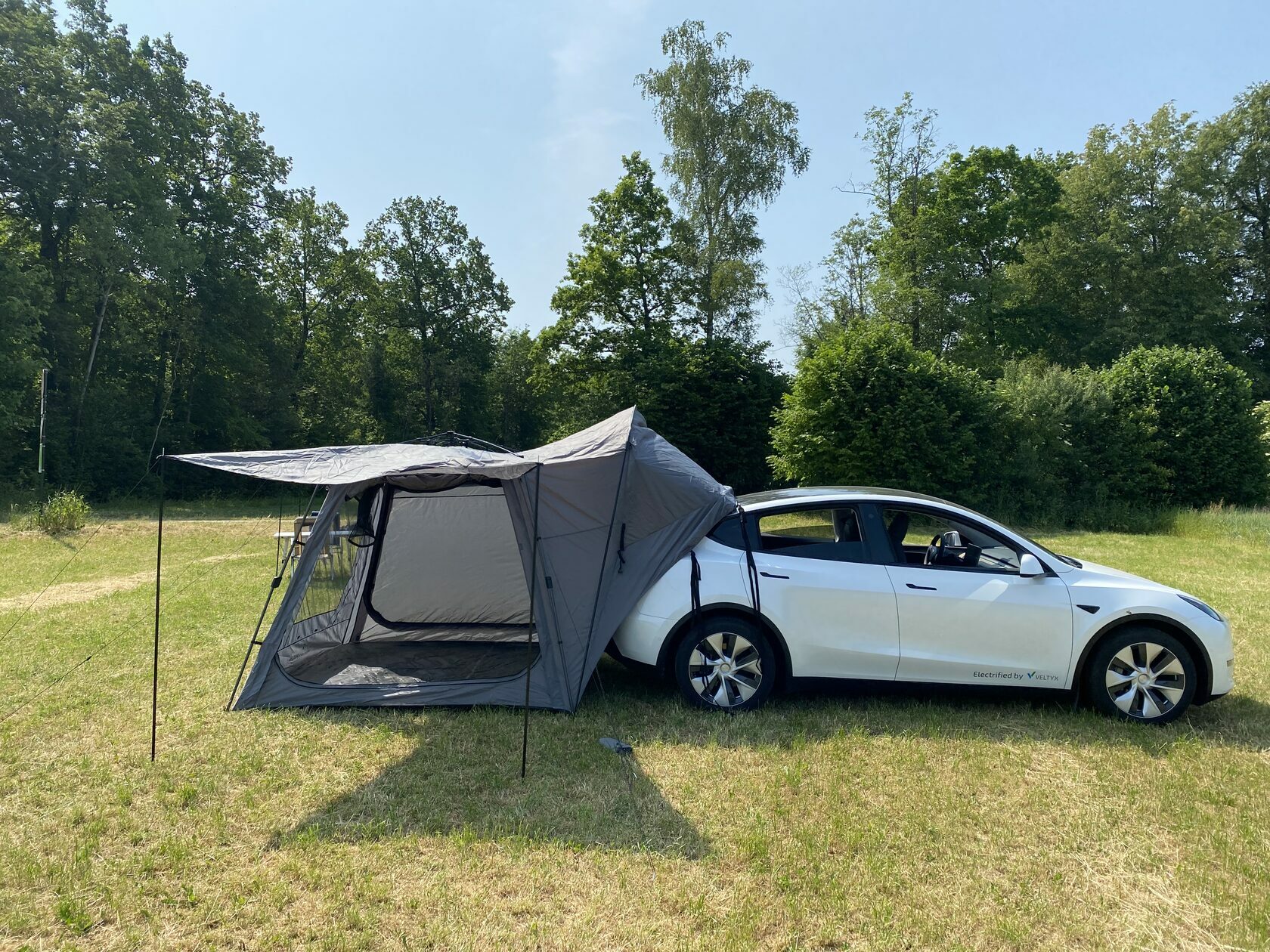 Tesla Model 3  Matratzentest & Übernachten im Camp-Mode 