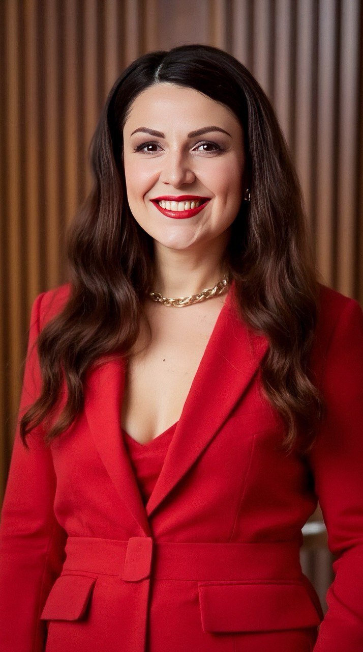 Елена Майнугина