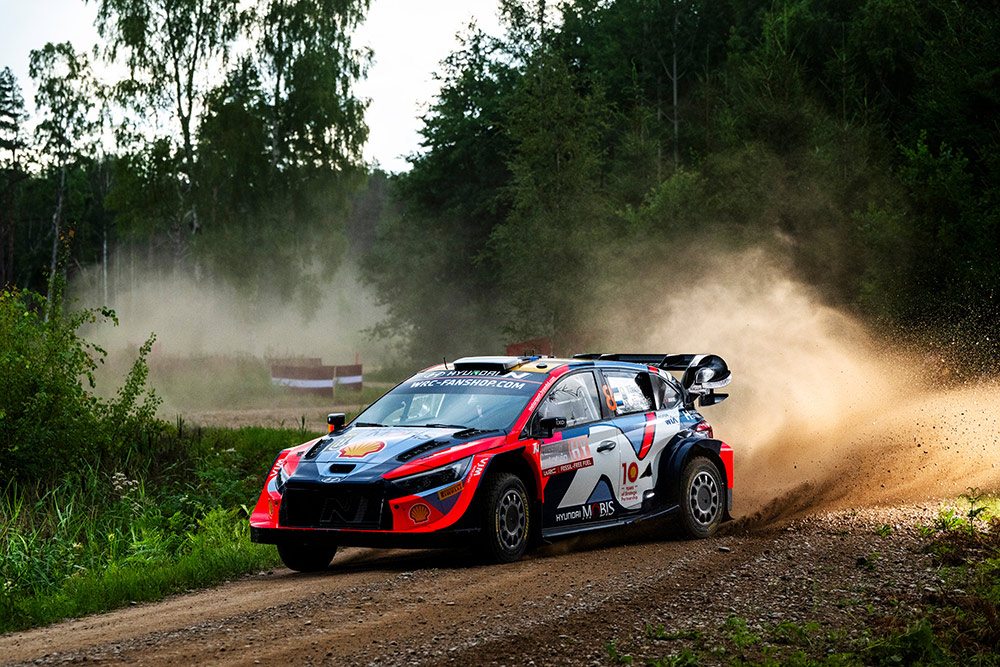 Отт Тянак и Мартин Ярвеоя, Hyundai i20 N Rally1 (ALZ WR 931), ралли Латвия 2024/Фото: Jaanus Ree/Red Bull Content Pool