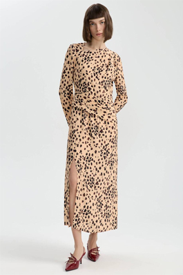 Бомер женский черный