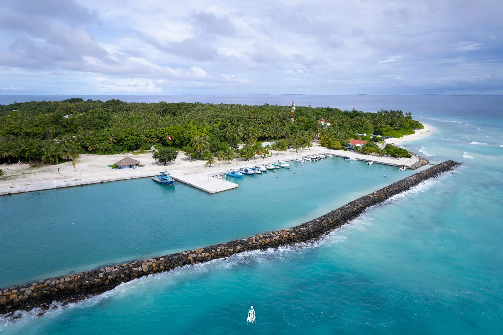 Feydhoo (Фейдху) — вид сверху, линия берега