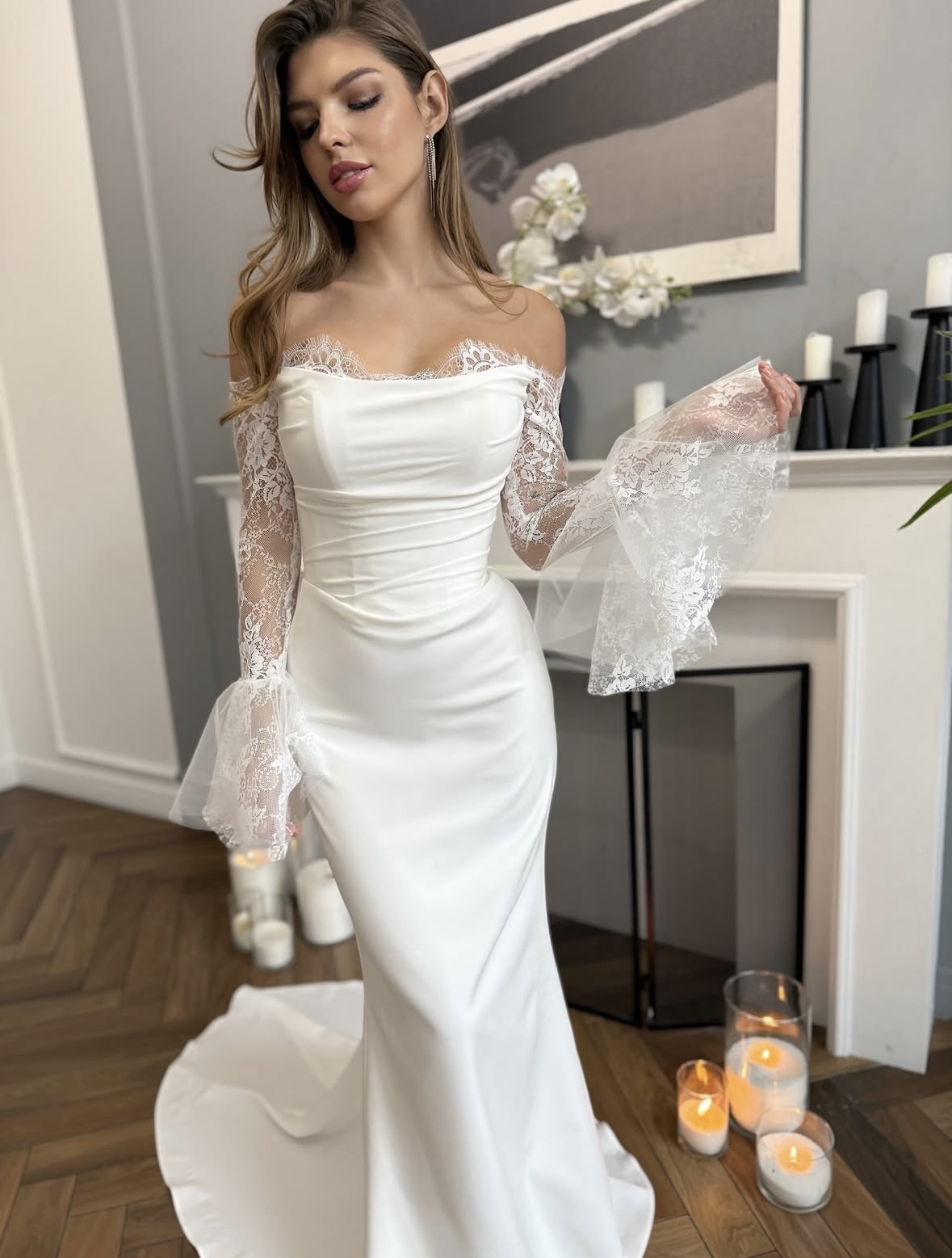 платье свадебное рыбка с длинными рукавами Батайск