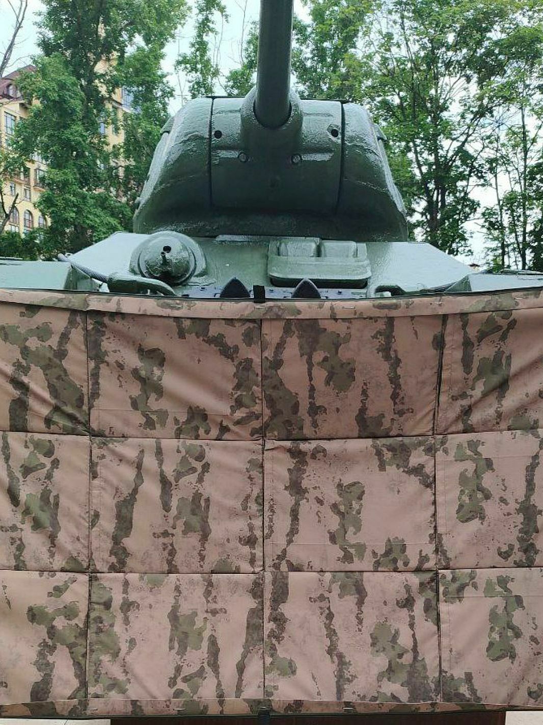 Антитепловизионная накидка. Накидка от тепловизора военного защитная. Военное одеяло от тепловизора. Защитная 1 а.