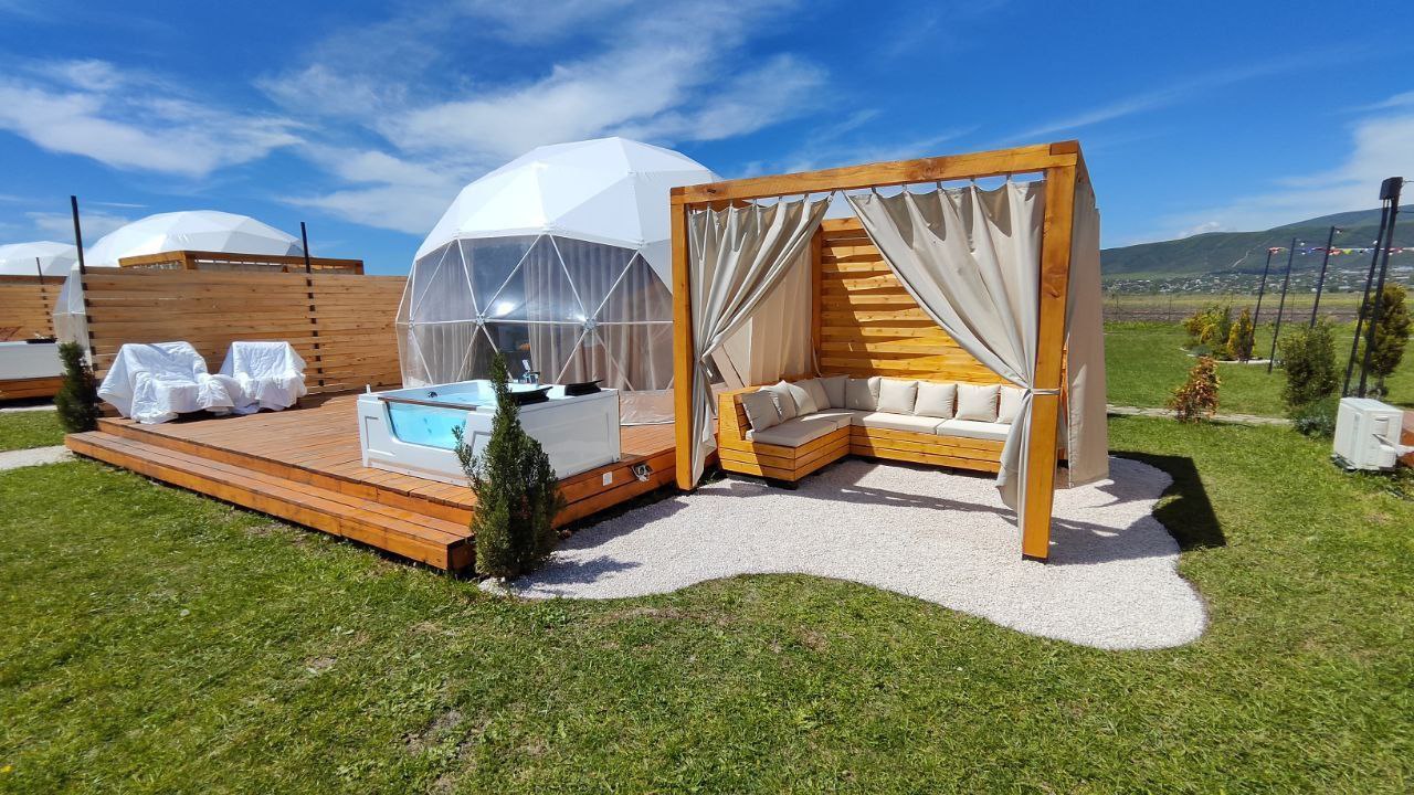 Грузинские Jewelberry Glamping