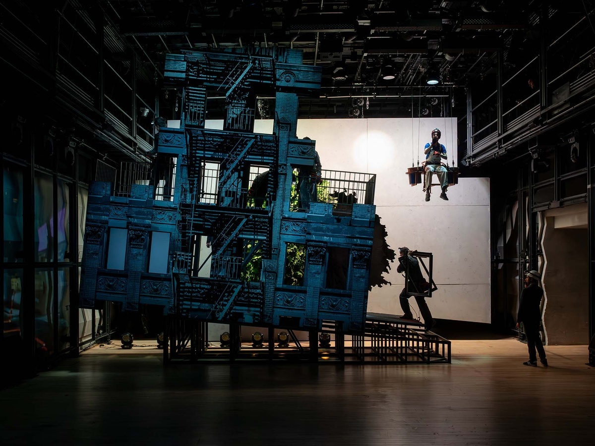 сцена из спектакля Пик Ник Электротеатра Станиславский