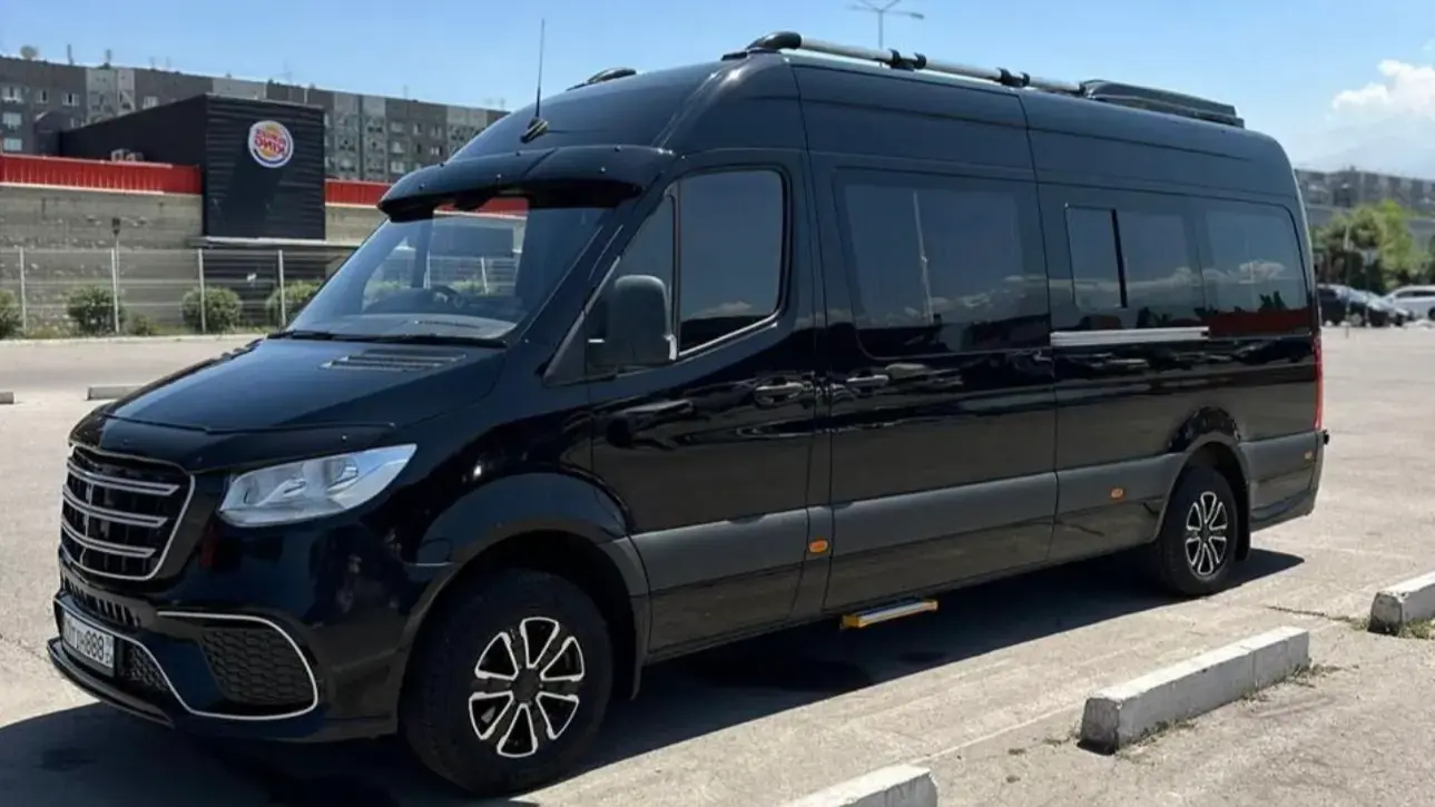 Mercedes Sprinter бизнес трансфер Алматы