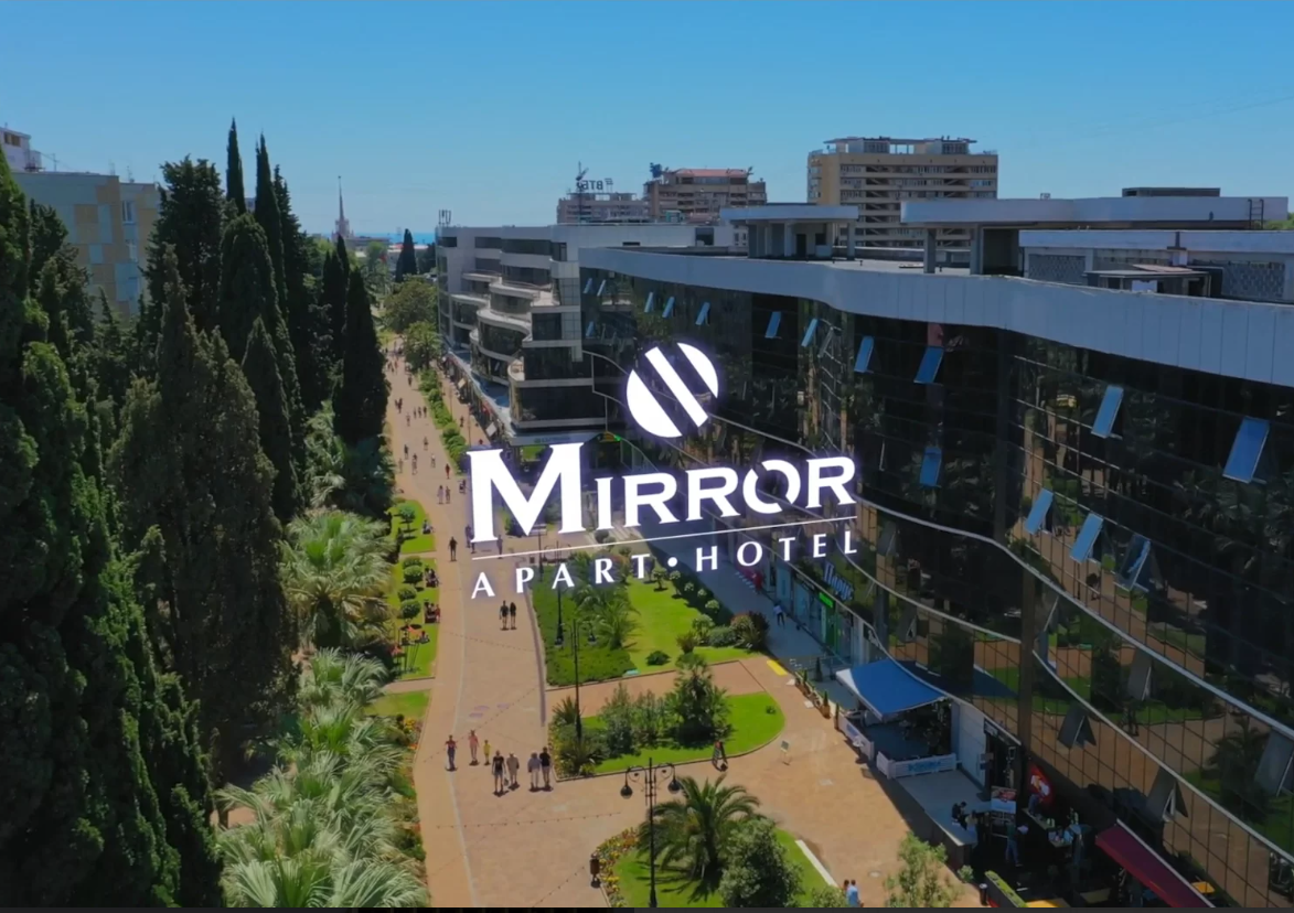 Mirror hotels