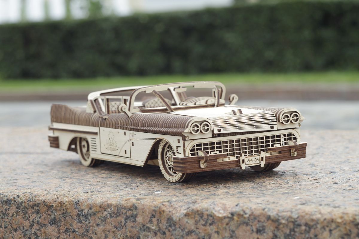 UGEARS кабриолет мечты VM-05. Кабриолет Югирс. UGEARS конструктор кабриолет. UGEARS байк VM-02 70051