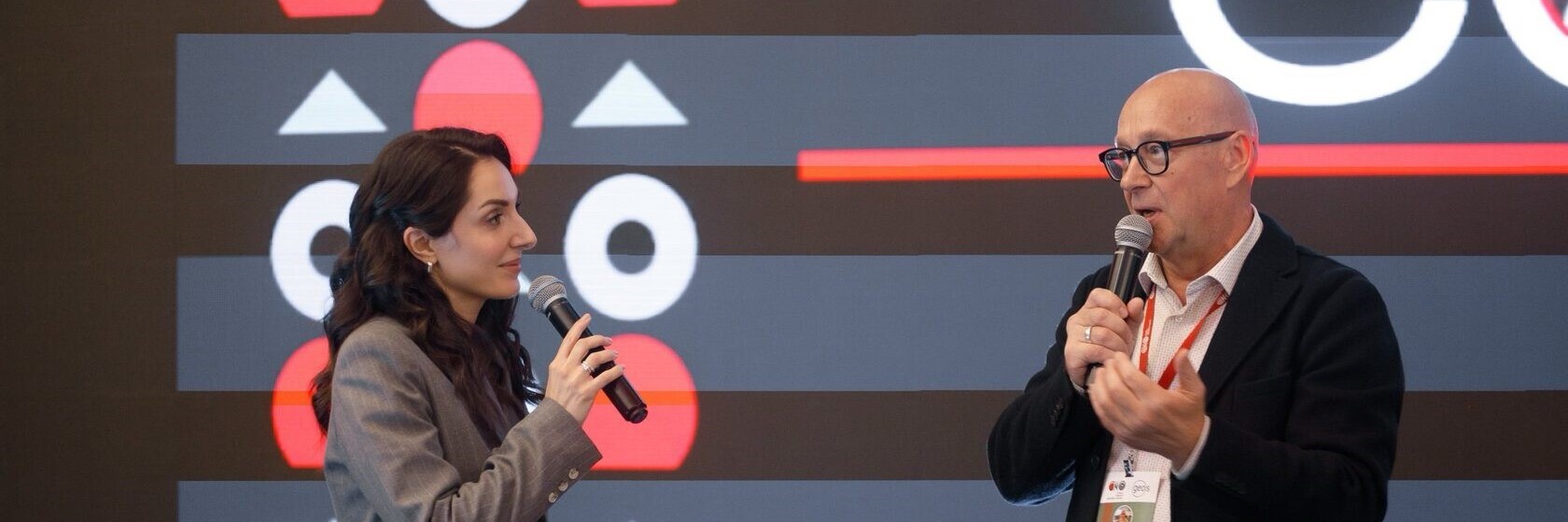 Презентация на сцене