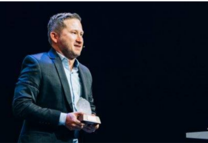 Docente de la Fundación Universitaria San Martín recibió Premio a la Conservación del Zoológico de Zúrich