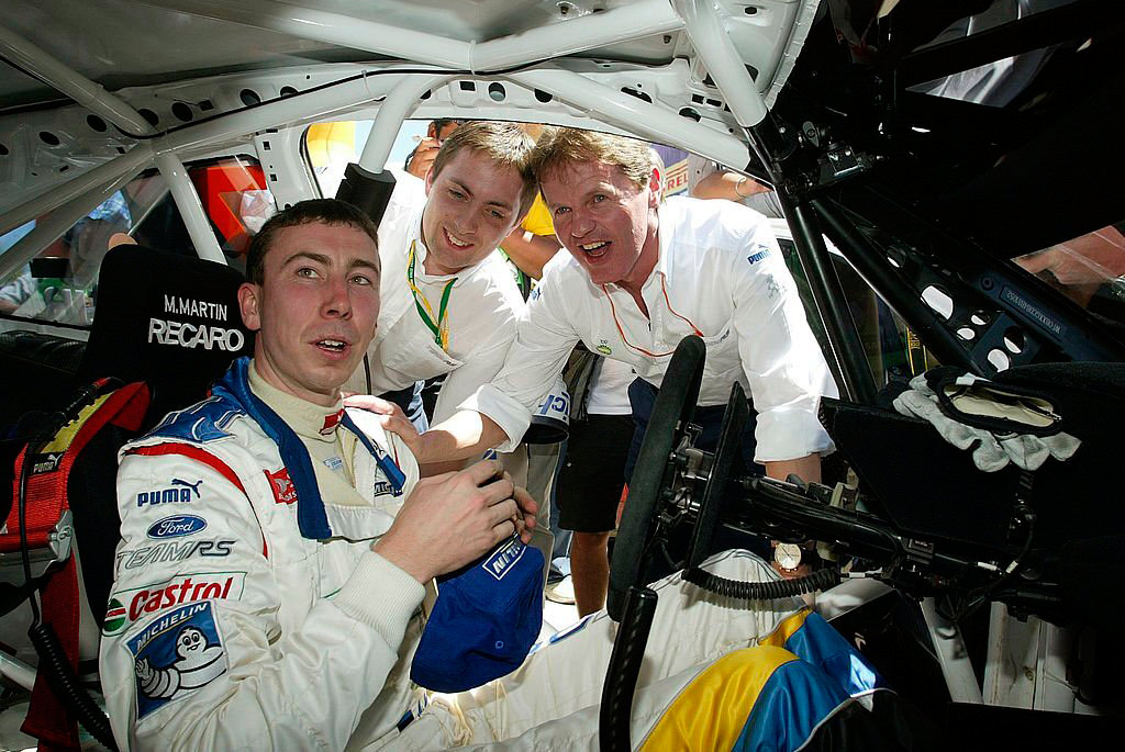 Маркко Мяртин и руководитель M-Sport Малкольм Уилсон, Ford Focus RS WRC '03 (ET53 URO), ралли Мексика 2004