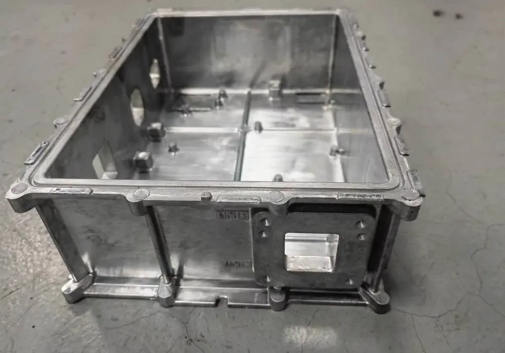 Алюминиевое изделие 1