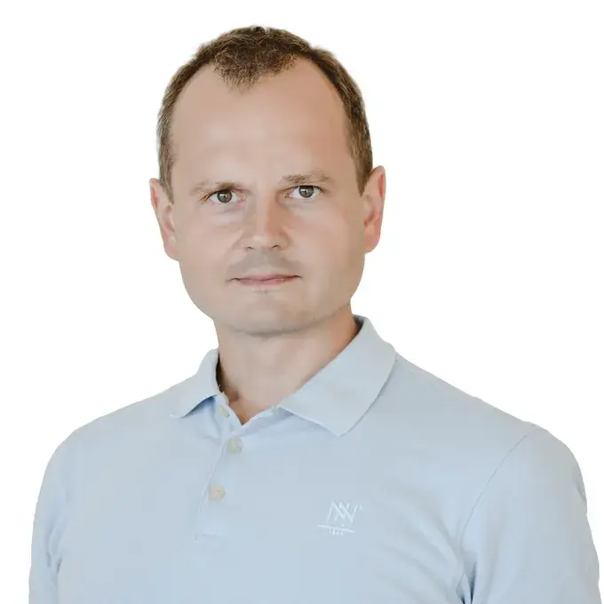 Дмитрий Красников