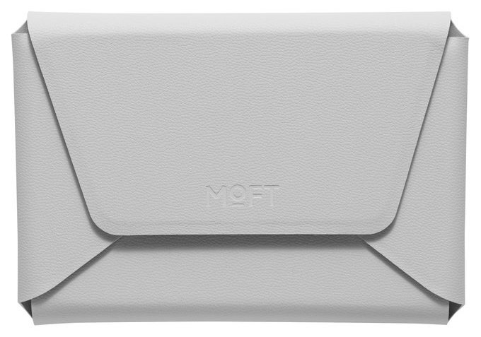 Кошелёк MOFT Travel Wallet, сложенный конвертом