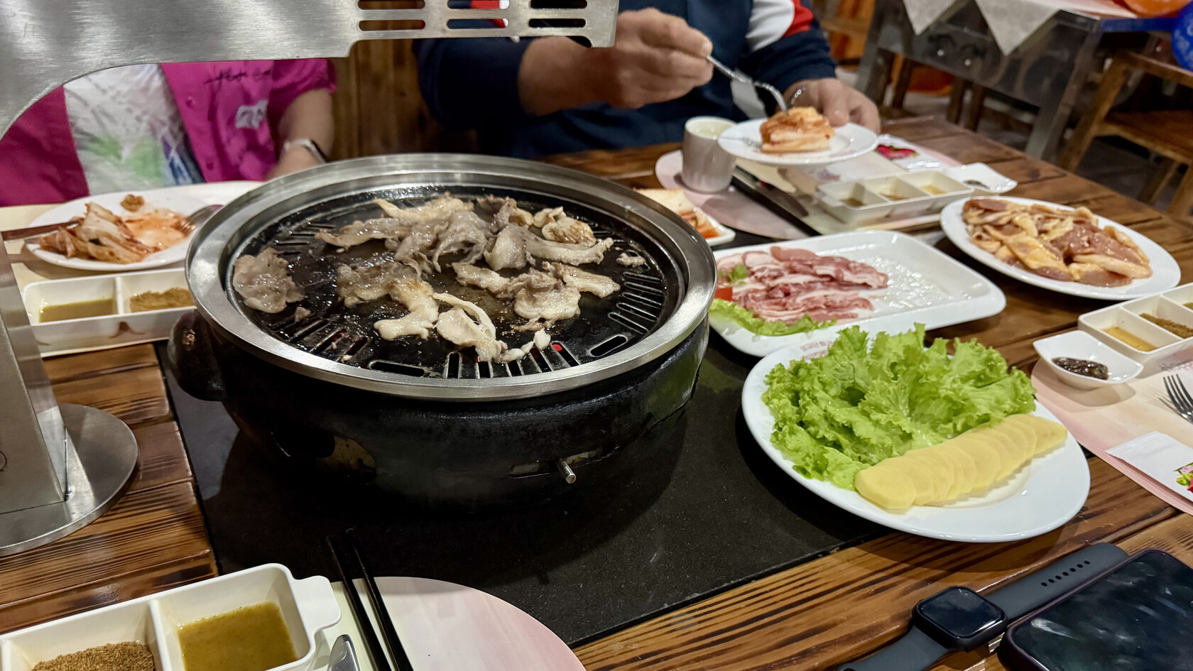 Корейское барбекю. Пхеньян. КНДР