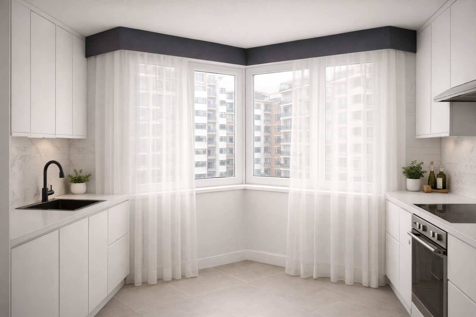 Тюль с лёгким ламбрекеном на кухню