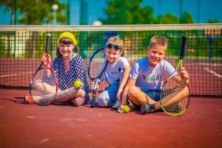 Картинка для детей play tennis