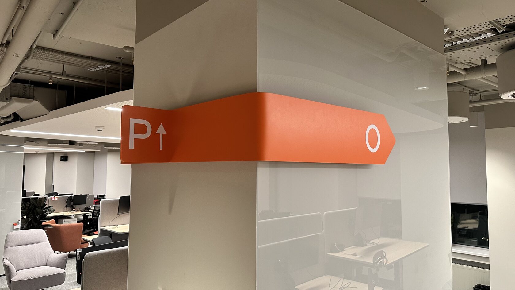 Офис IT-компании Positive Technologies — кадр 9