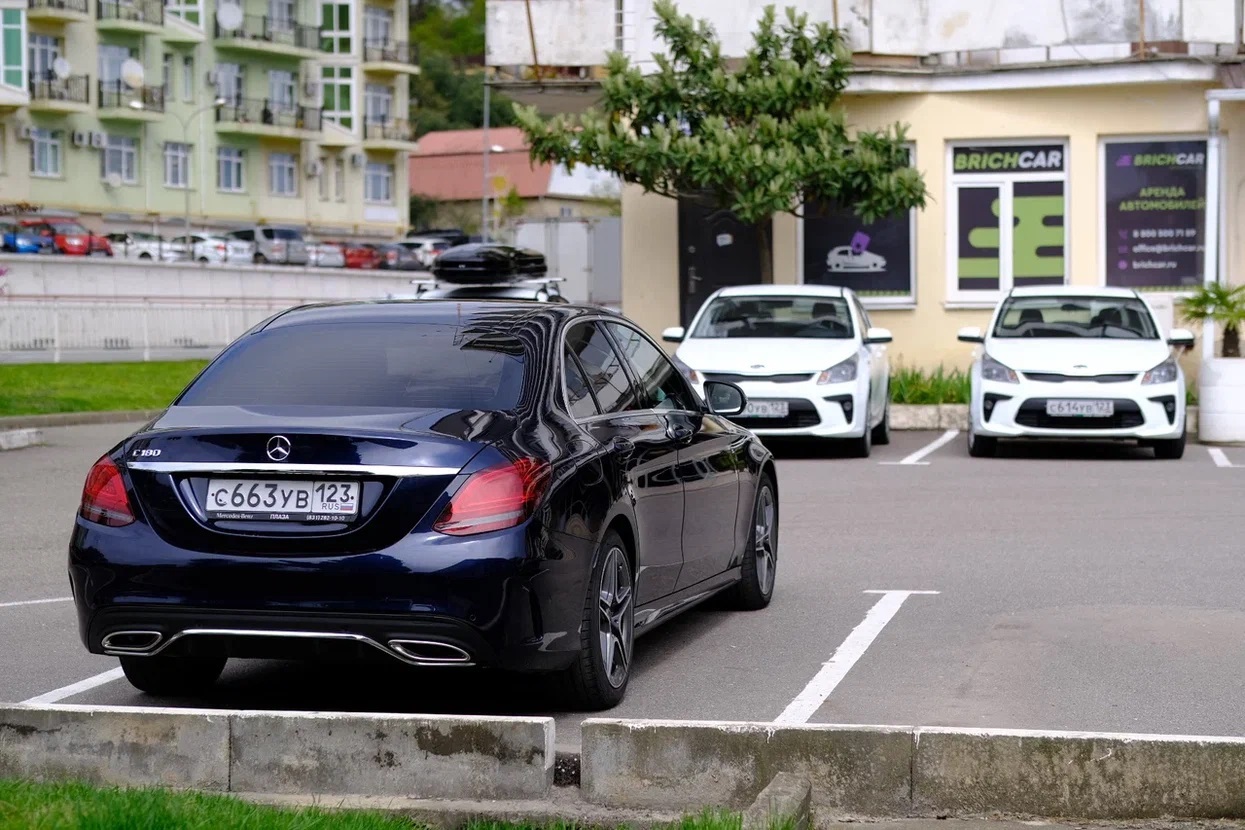 Прокат автомобиля в адлере без водителя