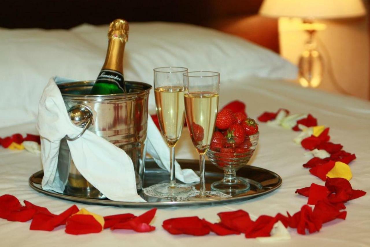 романтик в отеле