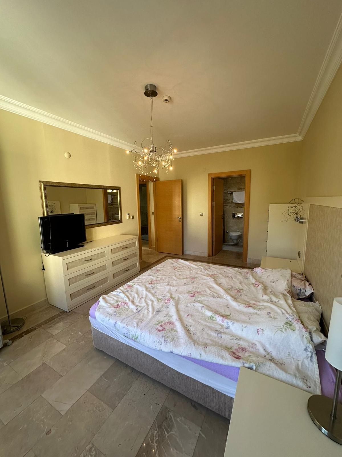 Goldcity East · 8 · 3+1 — zdjęcie 3