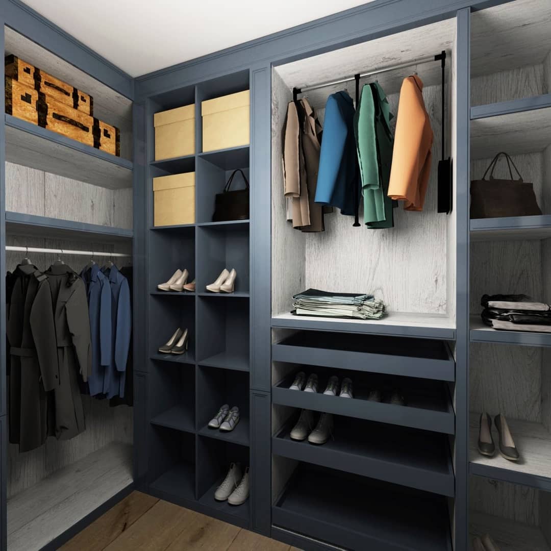 Синяя гардеробная комната
